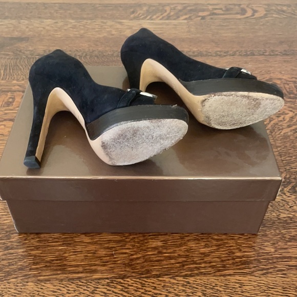 Gucci Horsebit Heels - Picture 5 of 6